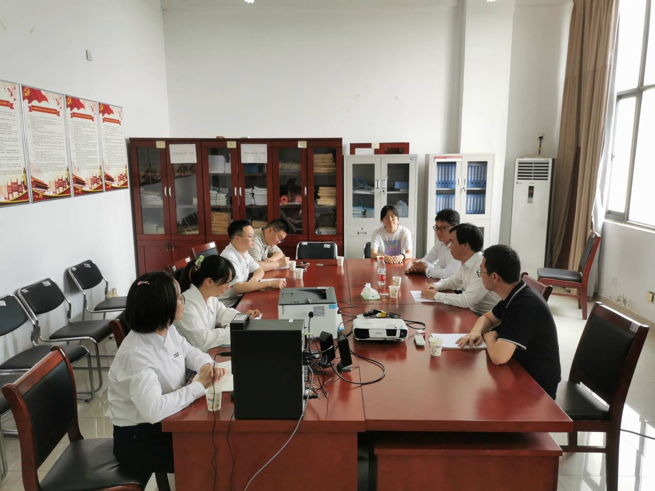 TapTap点点调研推进宣城校区工作