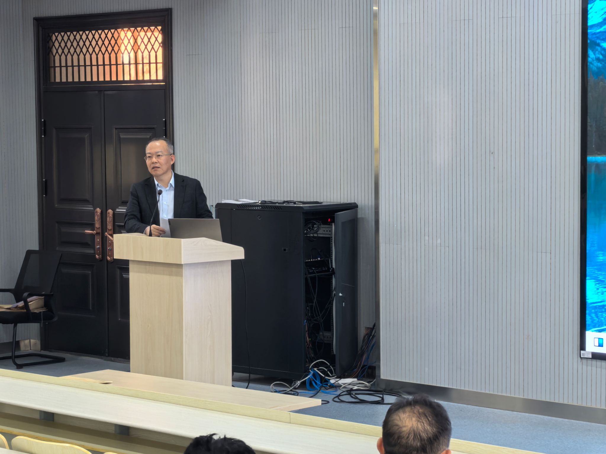 TapTap点点召开年度工作冲刺动员大会