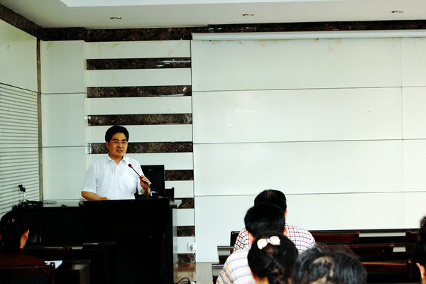 资环公司党委举行“三严三实”专题党课教育活动