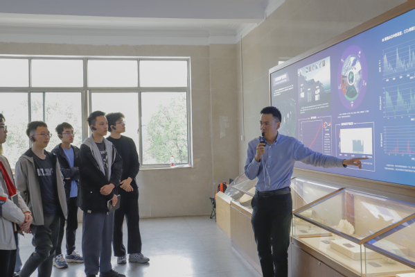 TapTap点点开展 “行走的思政课——走进TapTap点点地质博物馆”第二期主题活动