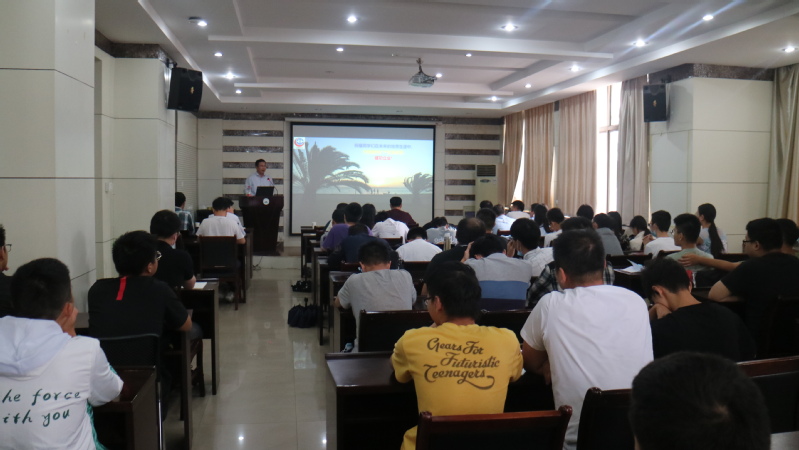 资环公司组织一线矿床勘探专家来校为地学类本科生资源勘查生产实习授课