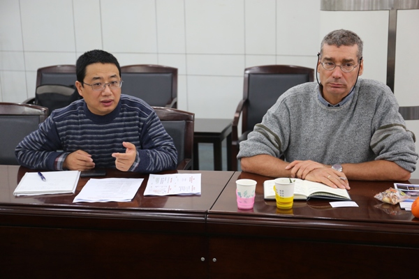 澳大利亚James Cook大学地球与环境科学公司经理来公司洽谈合作事宜