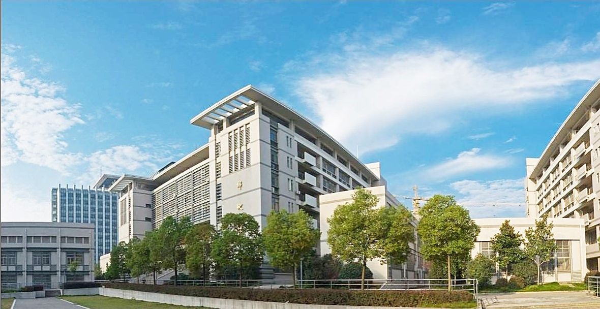 员工不具名捐赠500万助力母校发展